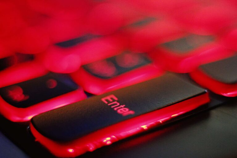Online Security Addressing the Dangers of Browser Extensions scaled 1