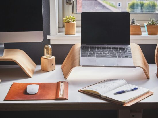 8 Ways to Organize Devices for Maximum Productivity