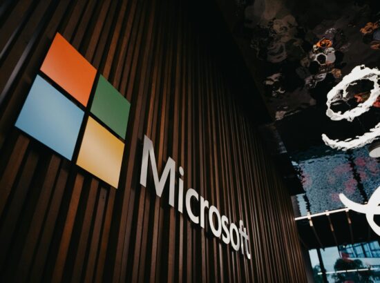 Why Microsoft 365 Standard or Premium is Essential for Small Business Email Hosting